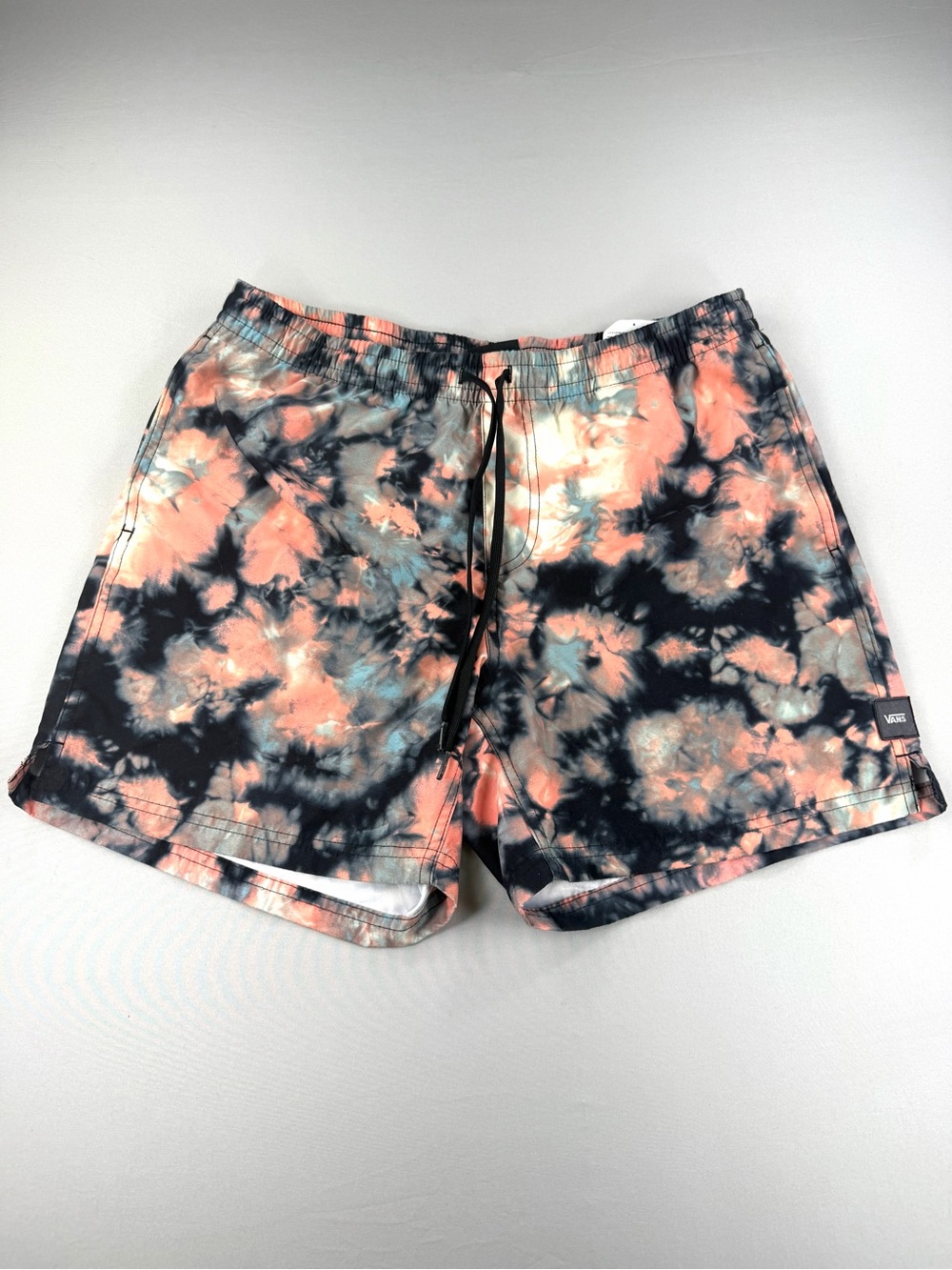 Vans Tie Dye Board Shorts Men’s Medium Swim Trunks Coral Black Gray Surf Beach